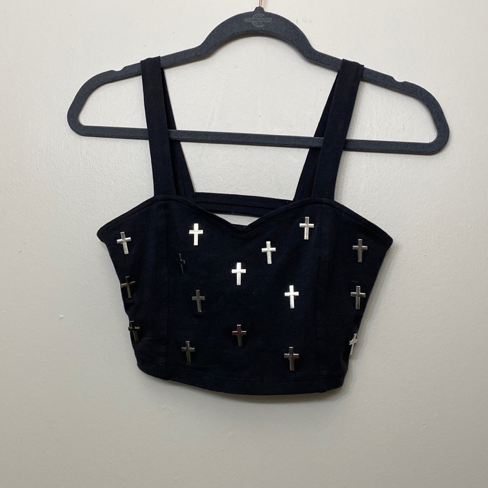 NWT, crop top with open back